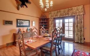 Dining room with seating for the group